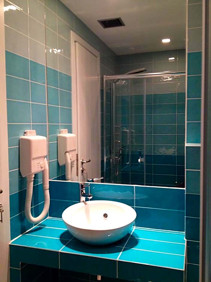 Paradise Design Apartments