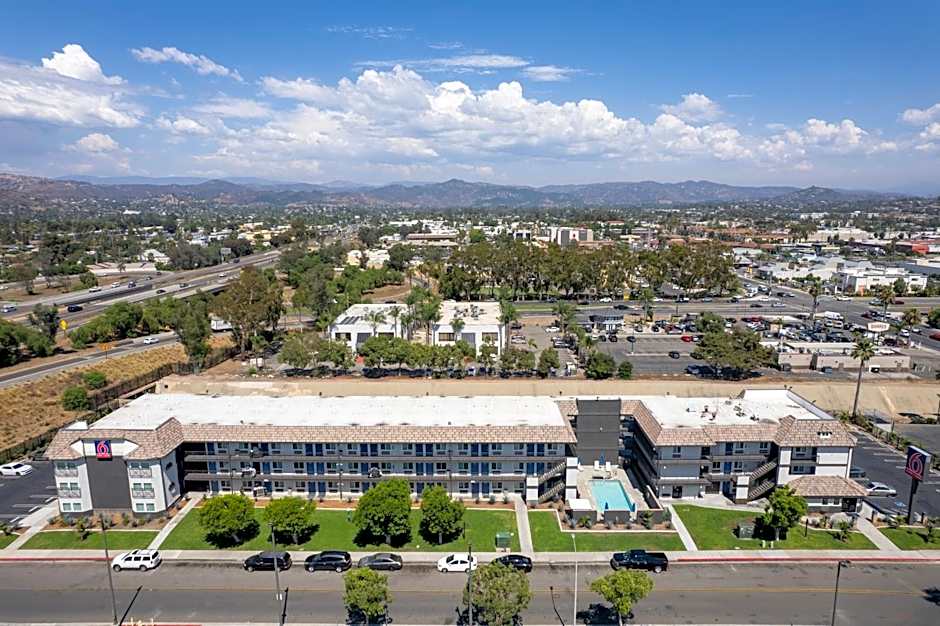Motel 6-Escondido, CA