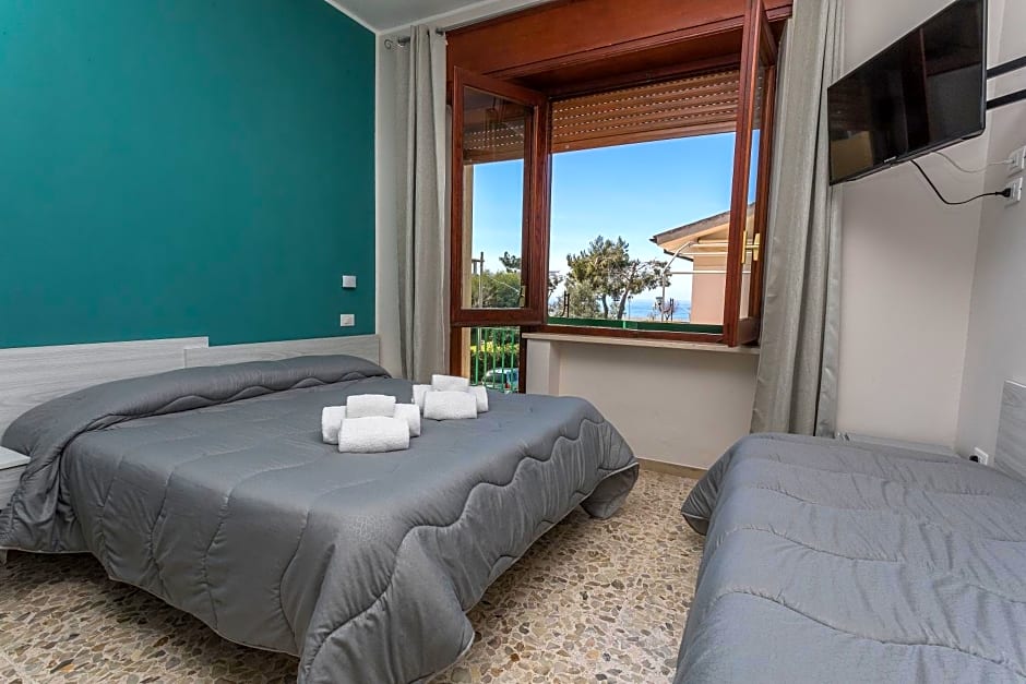 AD UN PASSO DAL MARE