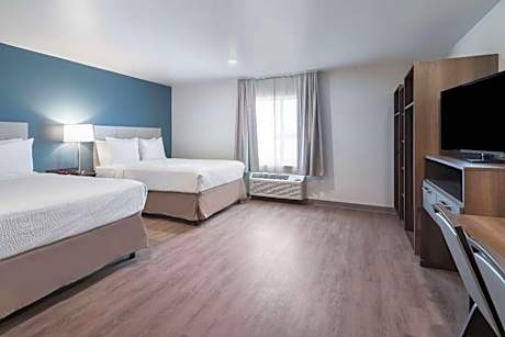 Queen Room with Two Queen Beds - Accessible/Non-Smoking