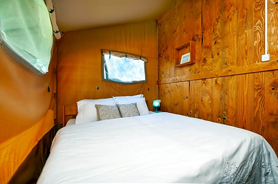 Glamping and Mobile Homes Lavanda - Holiday Centre Bi VIllage