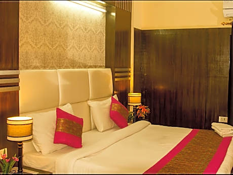 Standard Suite Family