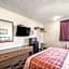 Americas Best Value Inn & Suites Harrisonville