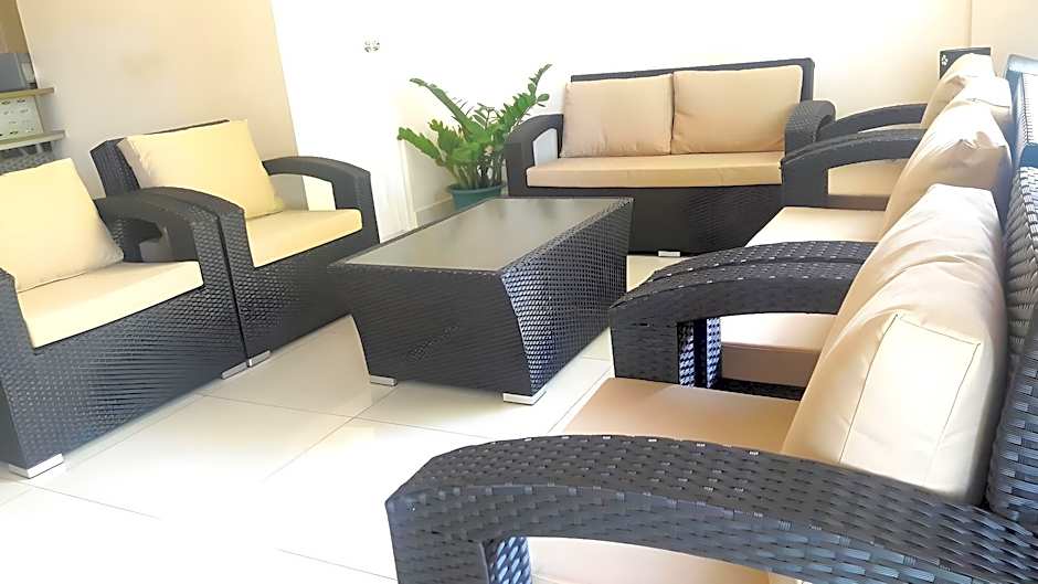 Beach Grand and Spa Premium