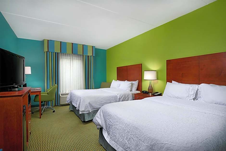 Photo 1 of 4 of 2 Queen Beds, Hearing/Mobility Accessible