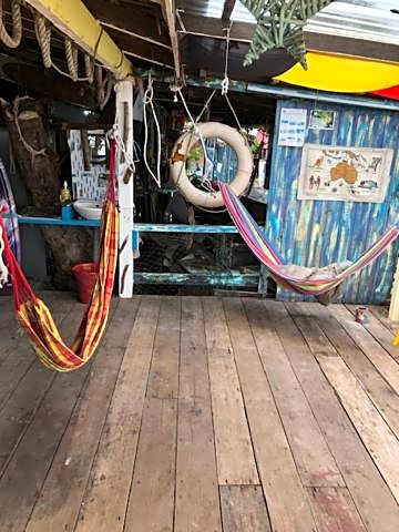 Beach Shack Chalet - Garden View Aframe Big Unit