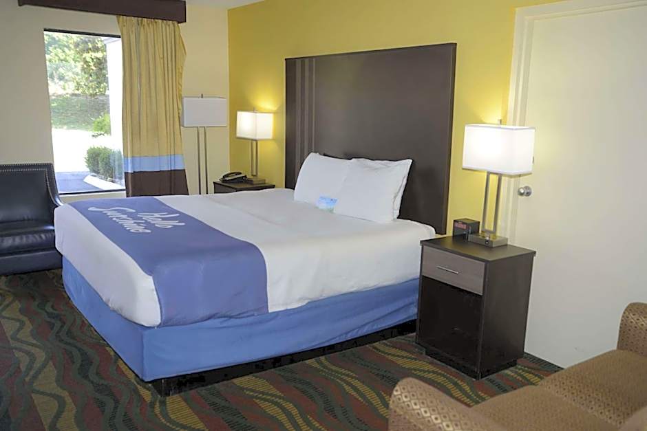 Days Inn by Wyndham Kodak/Sevierville Intrstate SmokeyMntns