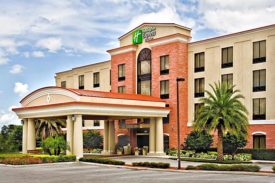 Holiday Inn Express & Suites Lake Placid by IHG