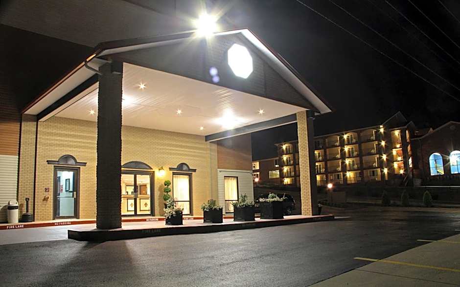 Grand View Inn & Suites