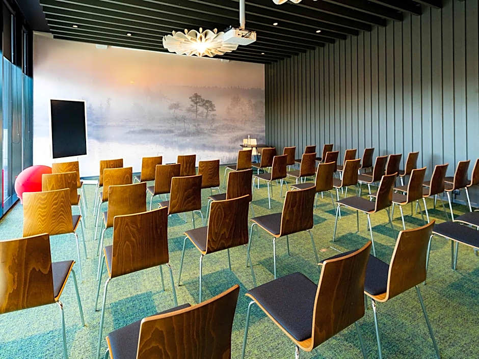 ibis Tallinn Center