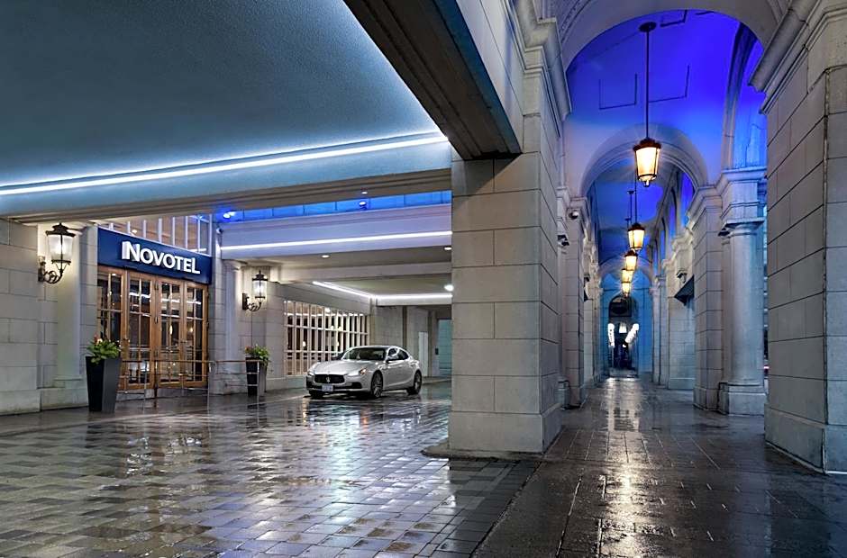 Novotel Toronto Centre