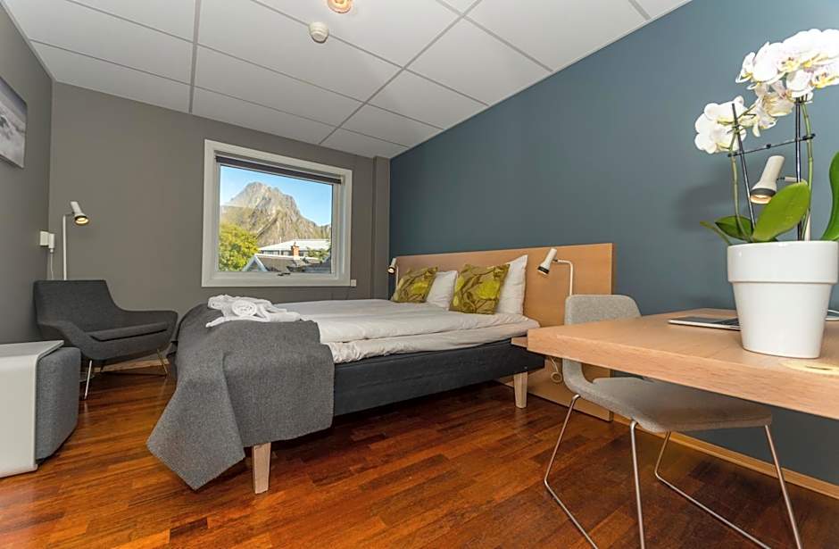 Fast Hotel Svolvær