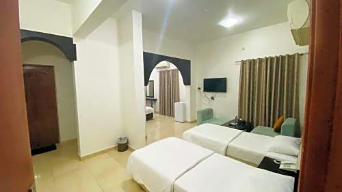 Al Multaqa Hotel