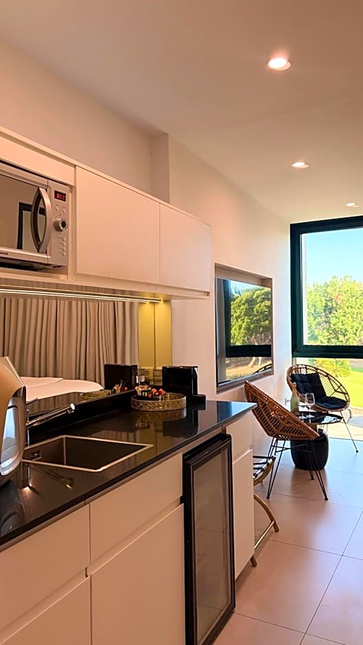 Suite Caesar - Neot Golf