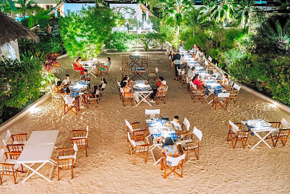 Dhow Inn Boutique Hotel