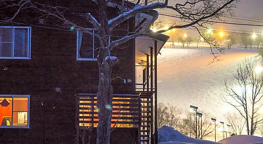 Annupuri Mountain View Lodge