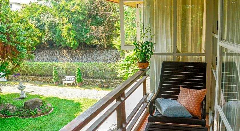 Banyan House Samui Bed & Breakfast (Adults only)