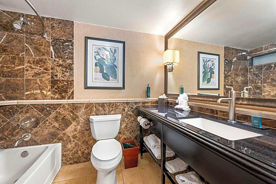 DoubleTree By Hilton Hotel Tucson-Reid Park