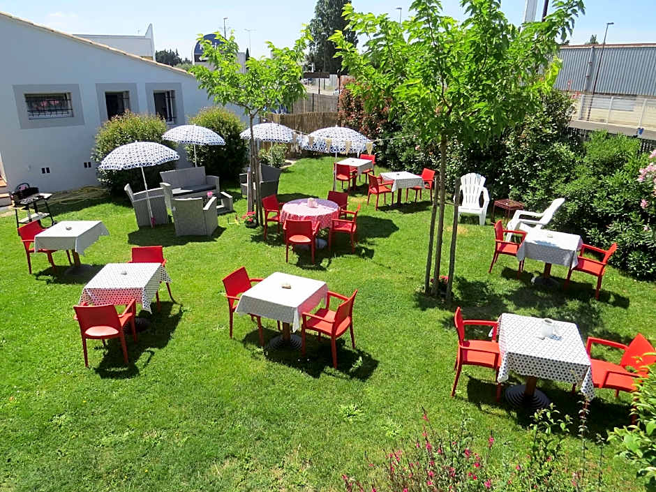 Kyriad Avignon Cap Sud