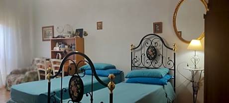 Economy Twin Room