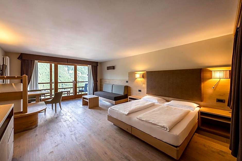 Design & Suite Hotel Ciarnadoi