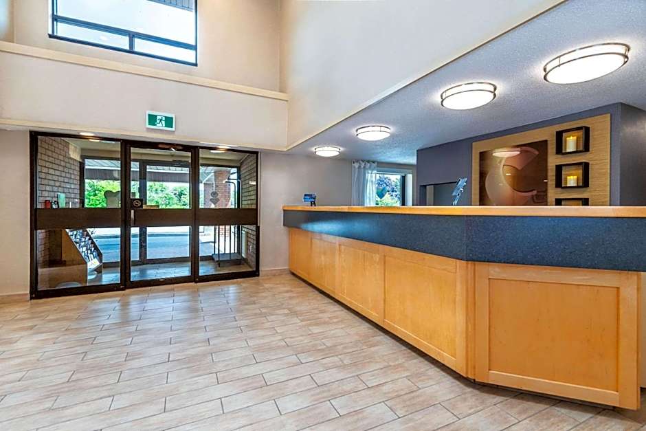 Comfort Inn Hwy. 401