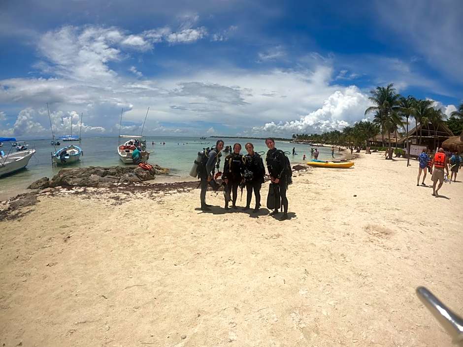 Itza Hotel Akumal