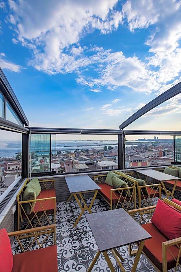 Grand Balyan Hotel & Restaurant