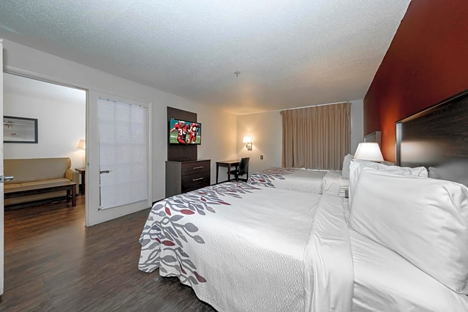 Red Roof Inn & Suites Savannah Airport