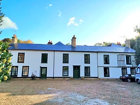 Old Manor House