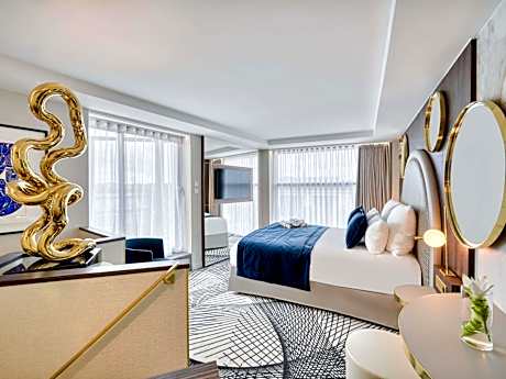 Junior Duplex Suite with One Double Bed and Panoramic View