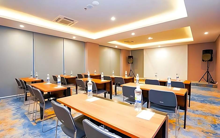 The Life Styles Hotel Surabaya