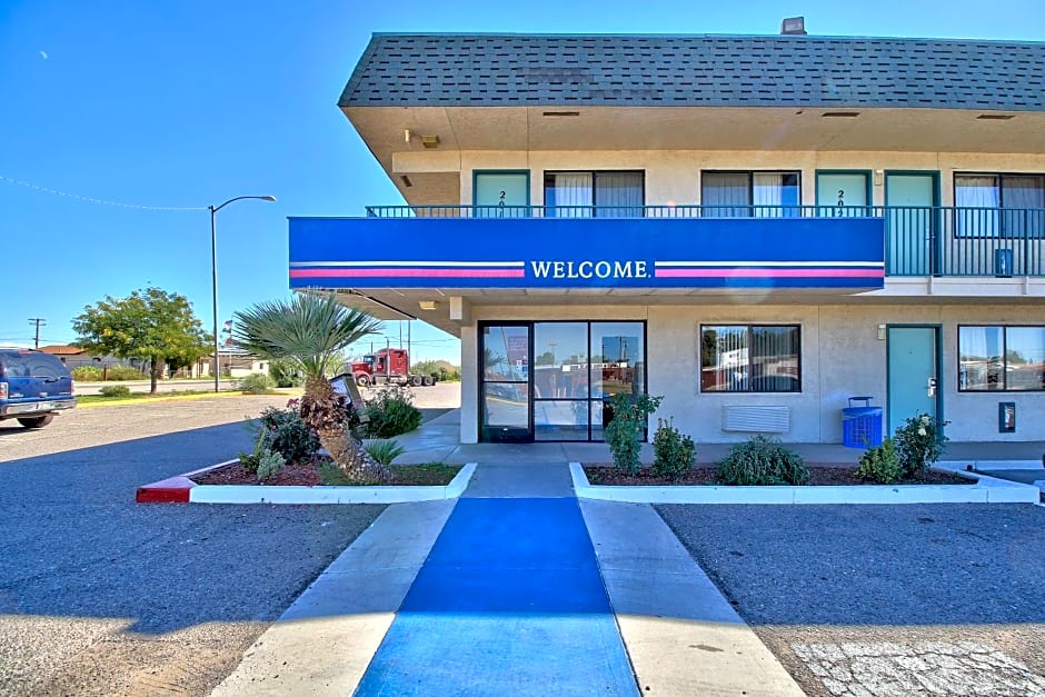 Motel 6-Douglas, AZ