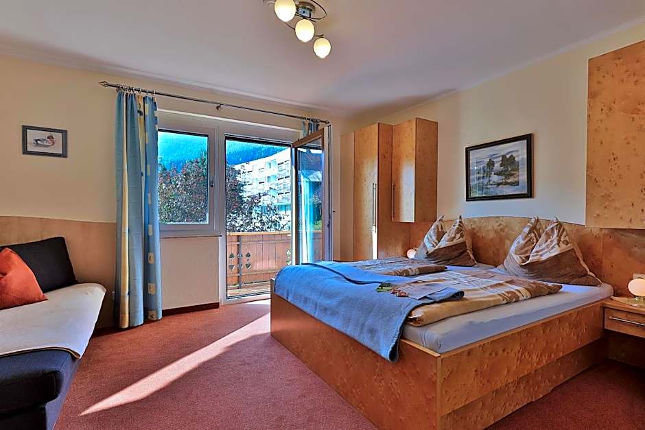Hotel Garni Zerza