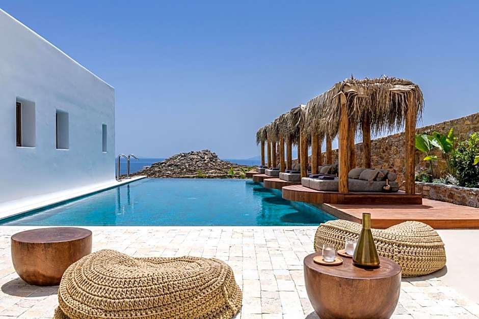 Charisma Hotel and Wellness Club