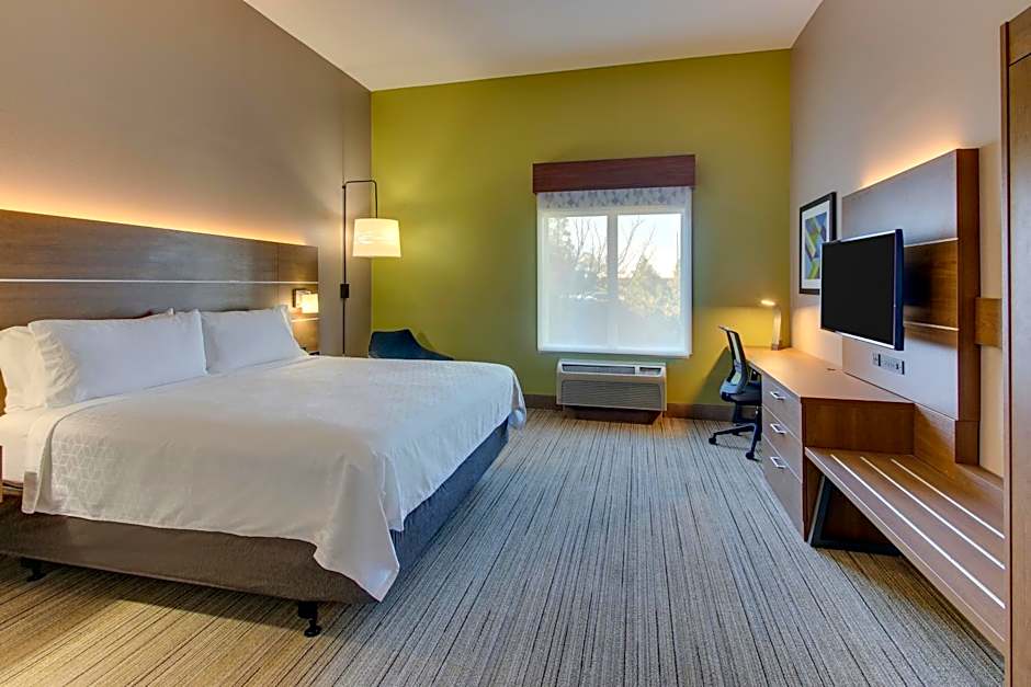 Holiday Inn Express Columbus - Fort Benning Area by IHG