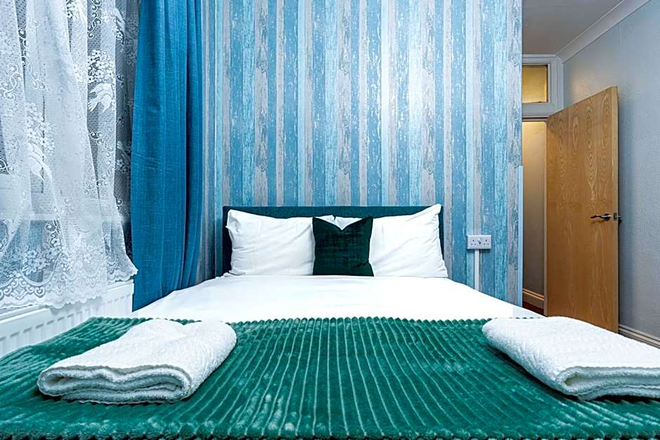 Lancaster Court Hotel