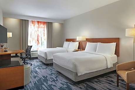 Queen Room with Two Queen Beds and Adapted Tub - Mobility and Hearing Accessible