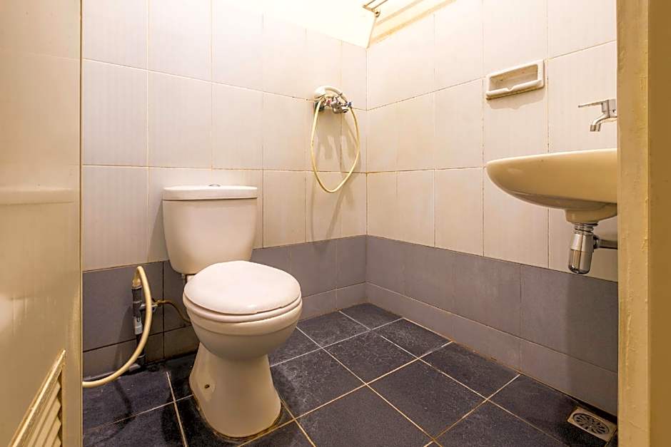 Hotel O Riau Near Gedung Sate Formerly Patradisa