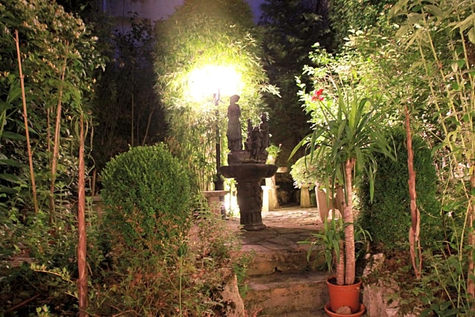 Le Patio De La Dordogne