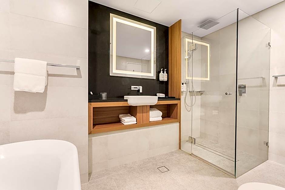 Furama Darling Harbour