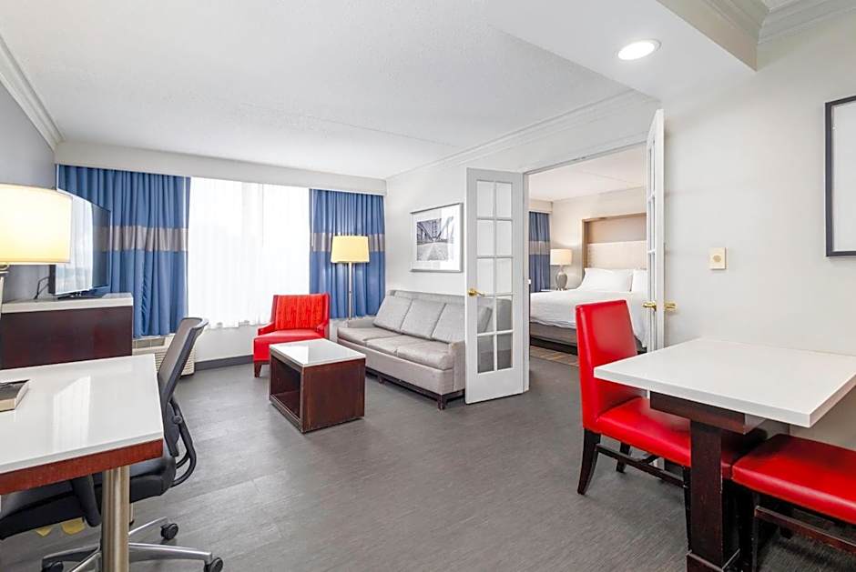 Holiday Inn Weirton-Steubenville Area By IHG