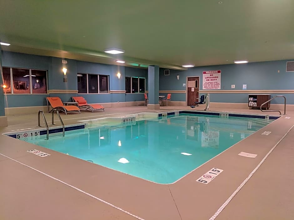 Holiday Inn Express Fort Wayne - East - New Haven By IHG