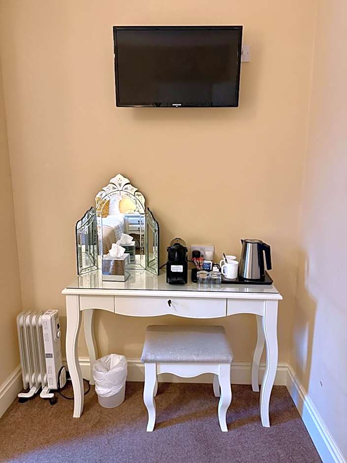 The Crescent Guest House