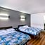 Motel 6 Dallas Market Center