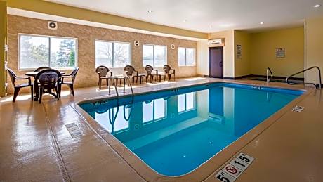 Red Lion Inn & Suites Blue Springs