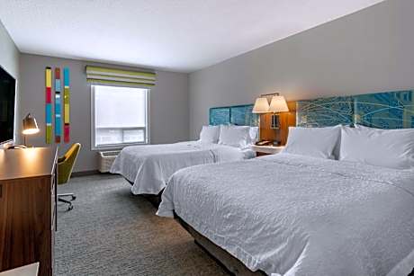 2 Queen Beds Nonsmoking