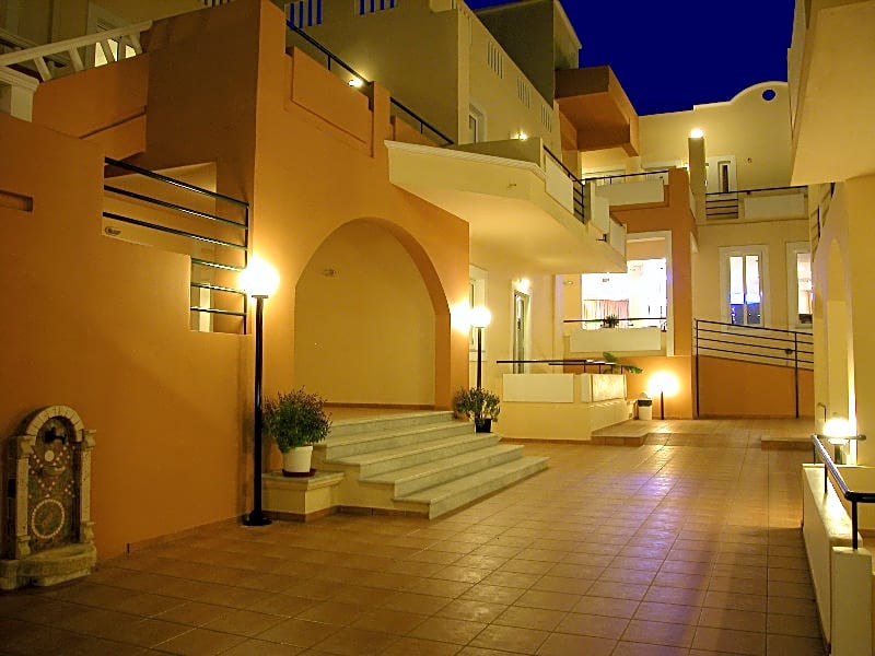 Nontas Hotel Apartments