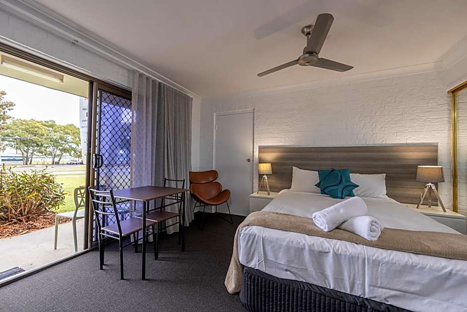 Bribie Waterways Motel