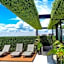 LUXE 5th Avenue